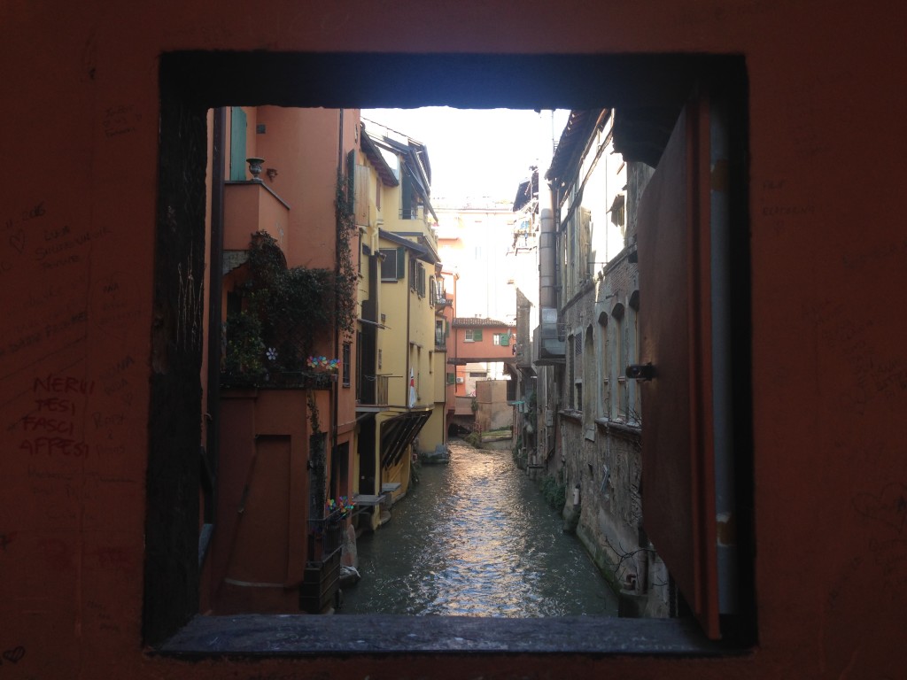 Casual canal lane, Bologna